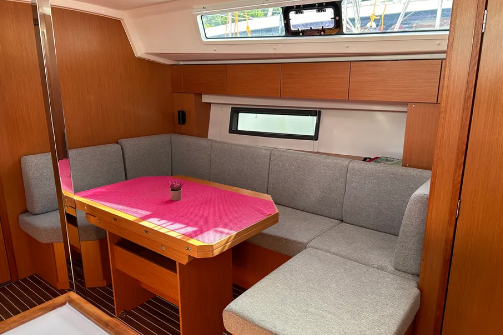Yacht Gallery